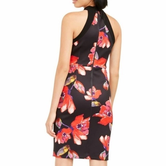NEW! TRINA TURK Halter Neckline Floral Dress 8. - Picture 4 of 6